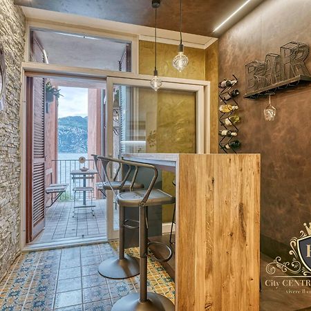 City Central Apartment Romantic Lakefront Balcony - Malcesine - Porto Vecchio 11 Exterior foto